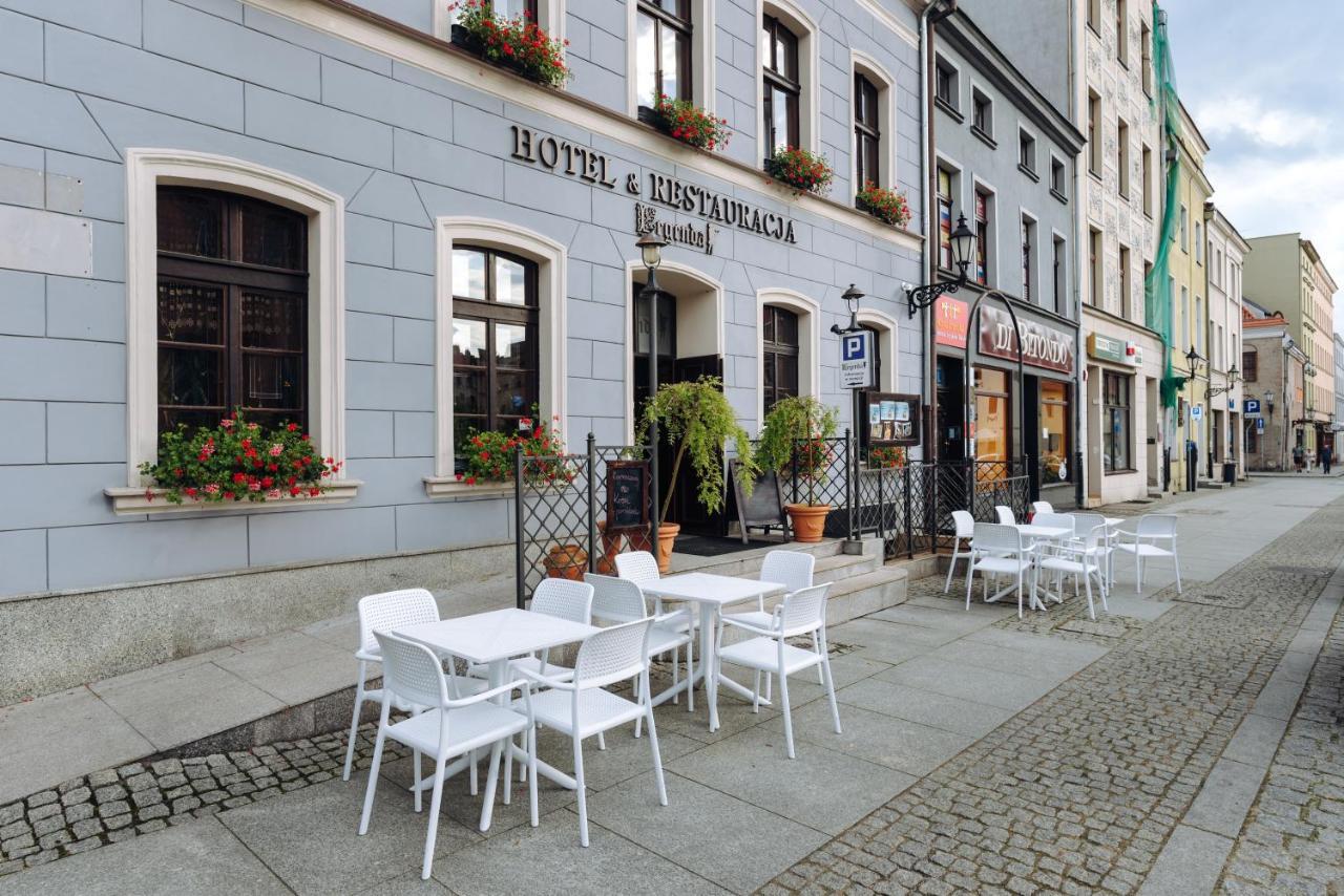 Hotel Legenda Torun Exterior photo